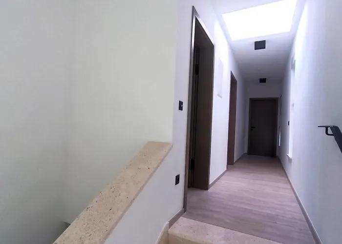 Villa New!! Ina *