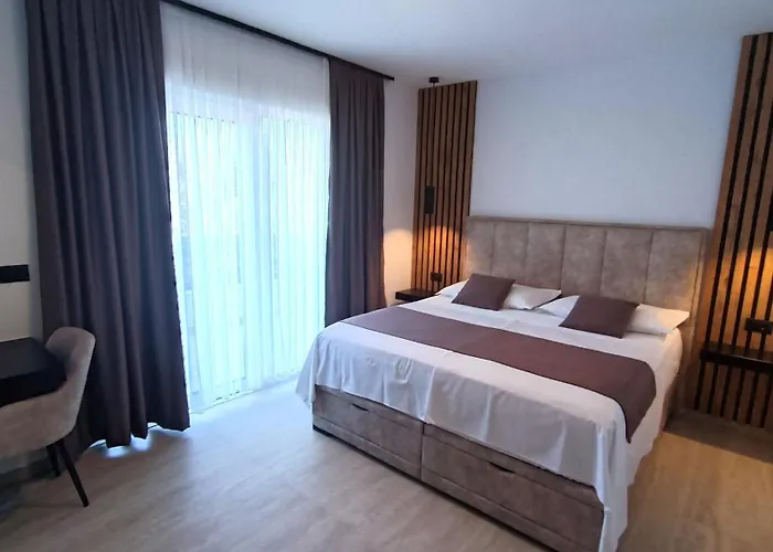 Villa Modern Ina With Heated Pool & Sea View In *