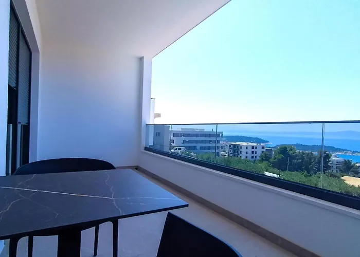Villa Modern Ina With Heated Pool & Sea View In *