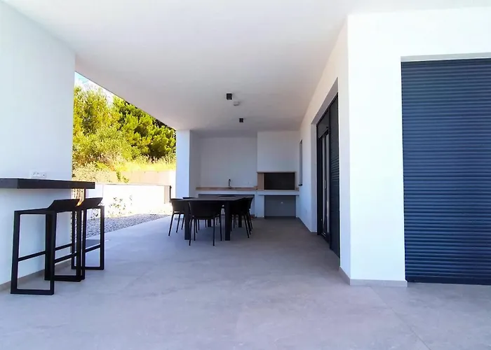 Villa New!! Ina